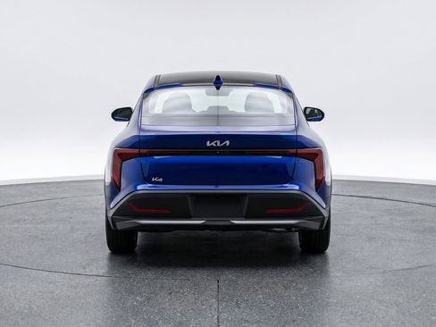 Used 2025 Kia K4 LXS image 7