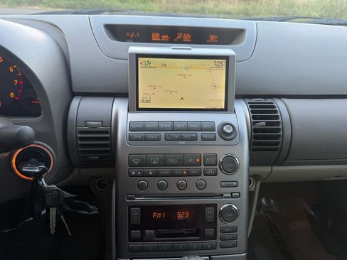 Used 2004 INFINITI G35 Coupe w/ Premium Pkg image 19