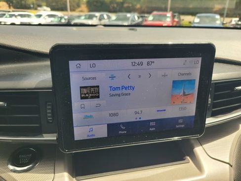 Certified 2023 Ford Explorer XLT w/ Equipment Group 202A AWD/4WD image 22