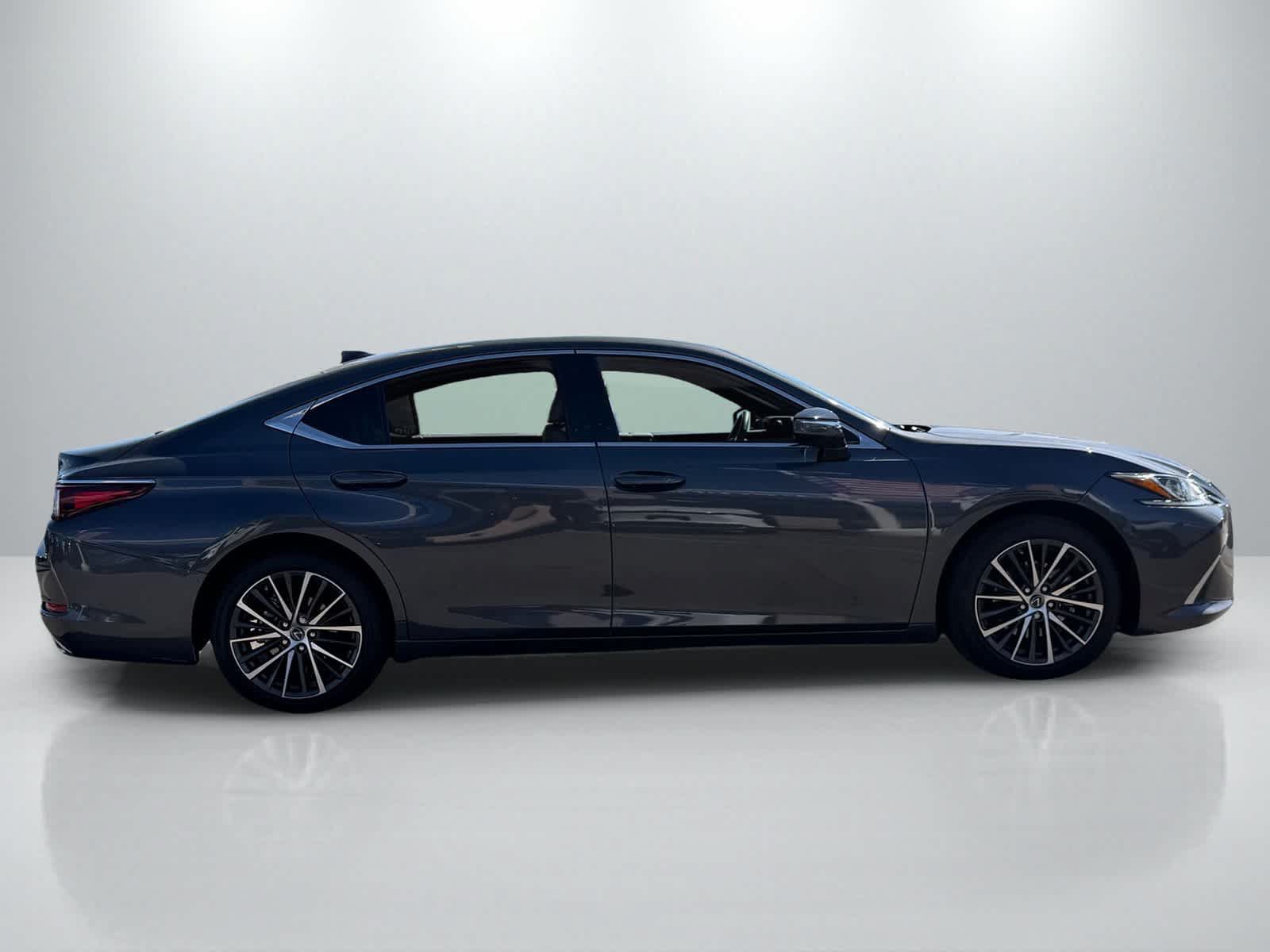 Used 2023 Lexus ES 350 w/ Premium Package FWD image 8