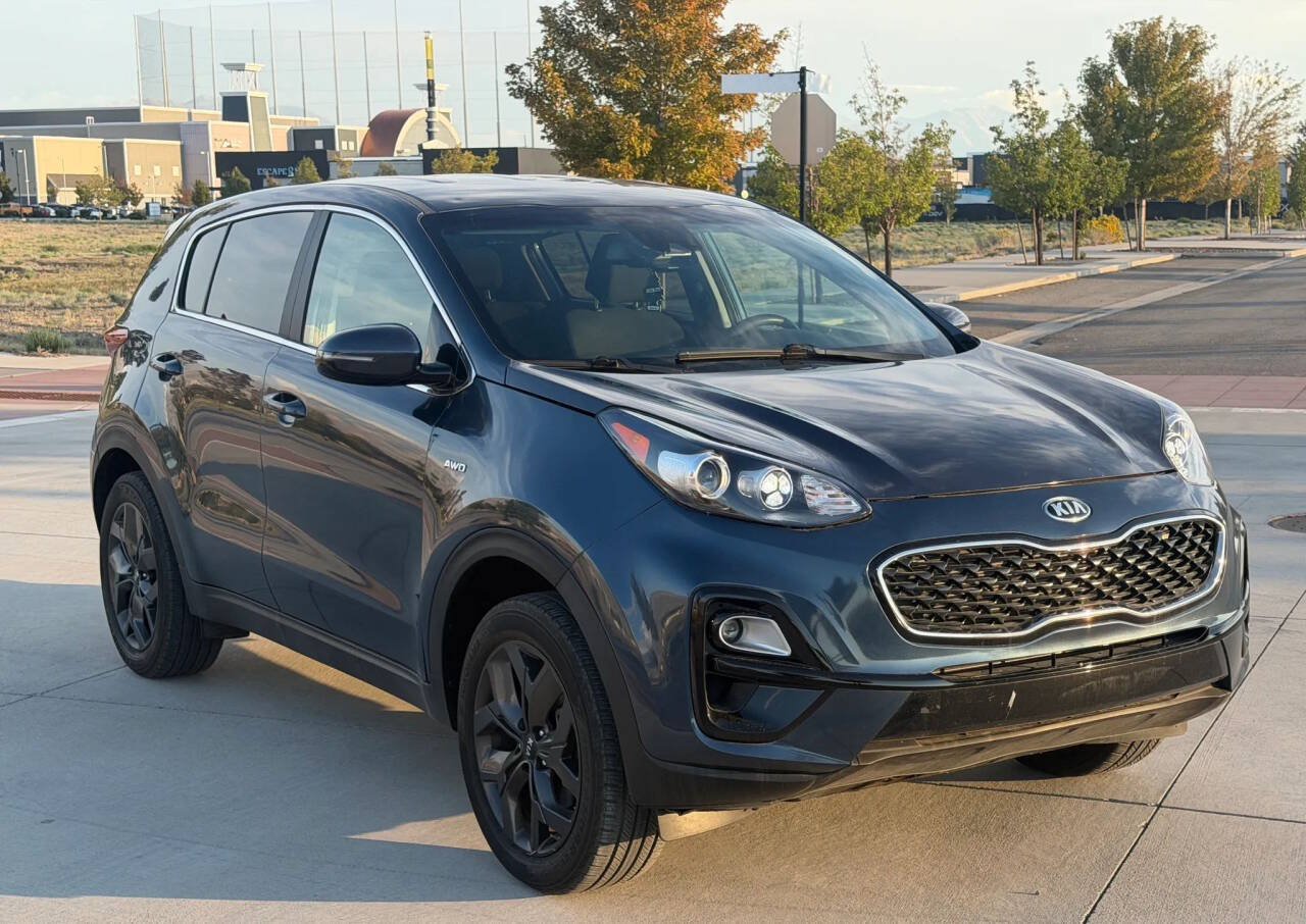 Used 2022 Kia Sportage LX w/ LX AWD Value Edition Package image 3