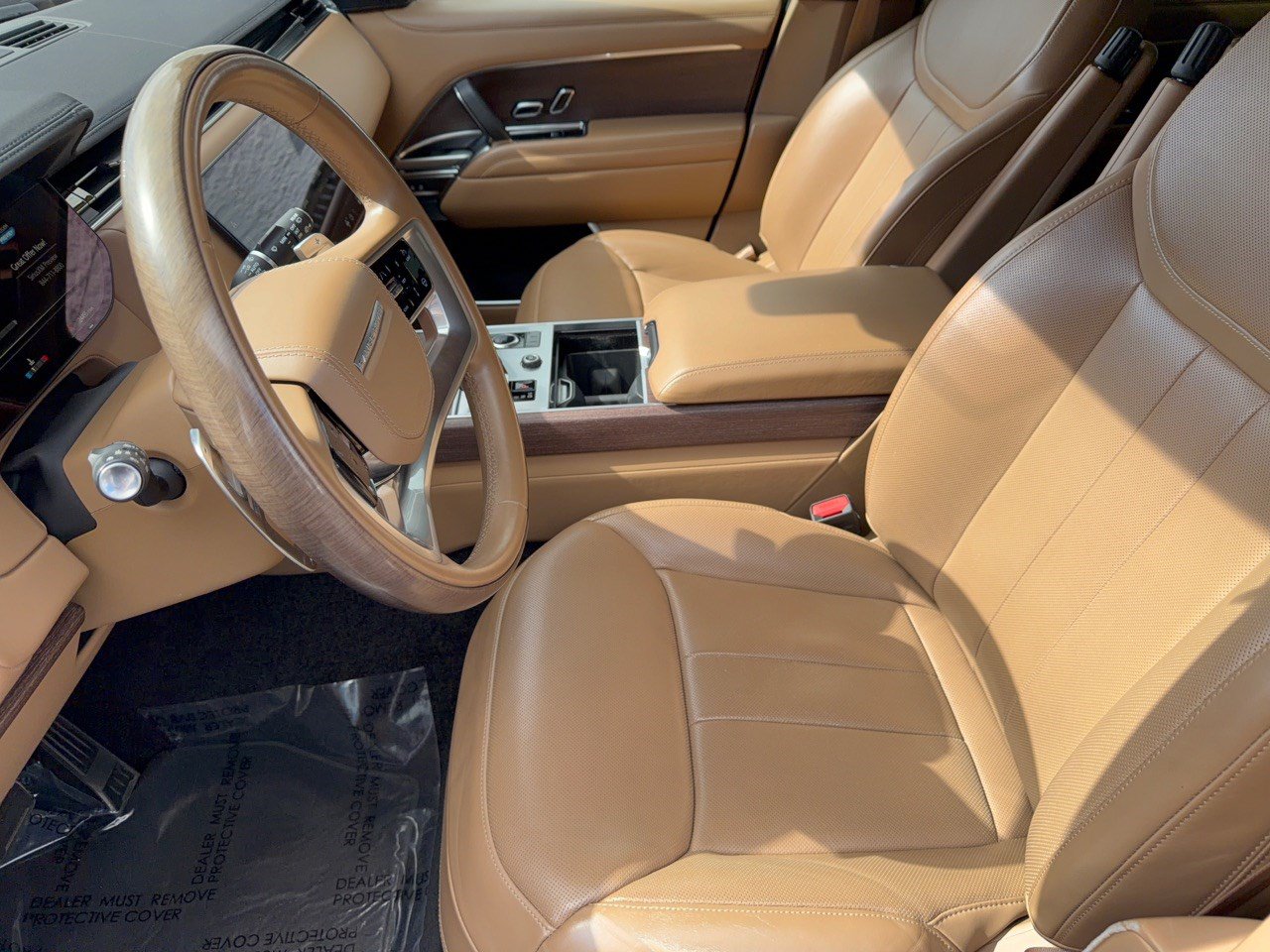 Used 2023 Land Rover Range Rover SE AWD/4WD image 5