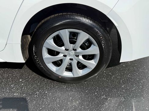 Used 2024 Toyota Corolla LE FWD image 9