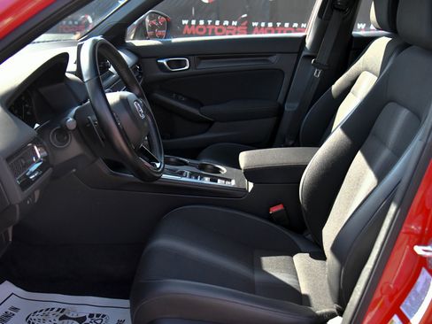 Used 2024 Honda Civic Sport image 16