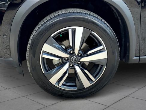 Used 2023 Nissan Rogue SL w/ SL Premium Package AWD/4WD image 11
