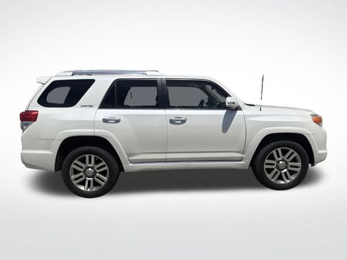 Used 2010 Toyota 4Runner Limited AWD/4WD image 4