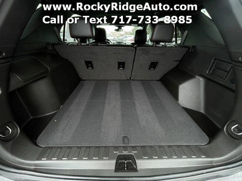 Used 2022 Chevrolet Equinox RS w/ LPO, Floor Liner Package AWD/4WD image 32