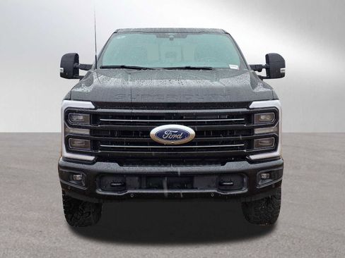 Used 2026 Ford F250 Platinum w/ Tremor Off-Road Package AWD/4WD image 8
