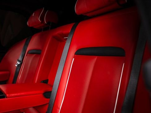 Used 2020 Rolls-Royce Cullinan image 36