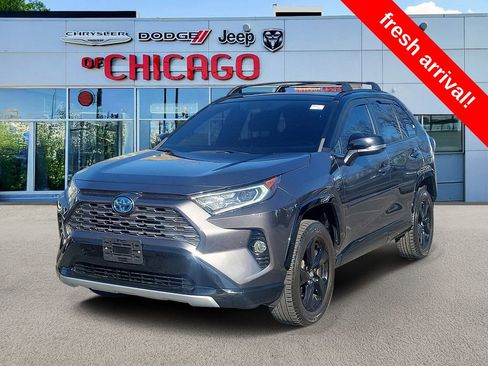 Used 2019 Toyota RAV4 XSE image 2