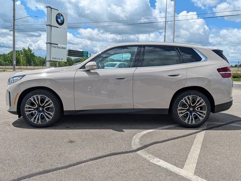 New 2026 BMW X3 xDrive30i w/ Premium Package AWD/4WD image 3