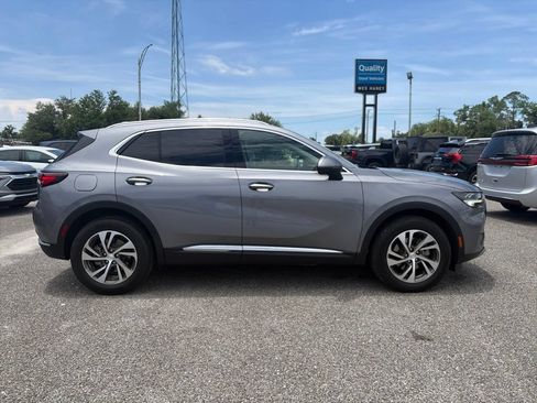 Used 2021 Buick Envision Essence w/ Technology Package I FWD image 7