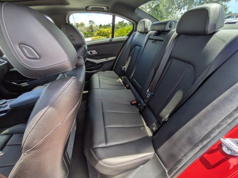 Used 2023 BMW 330i Sedan w/ Driving Assistance Package RWD image 13