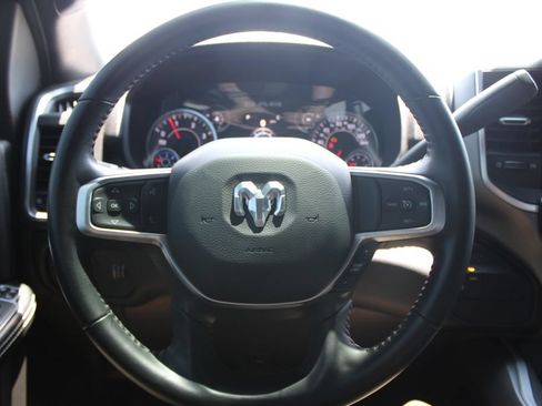 Used 2024 RAM 2500 Big Horn w/ Night Edition AWD/4WD image 37