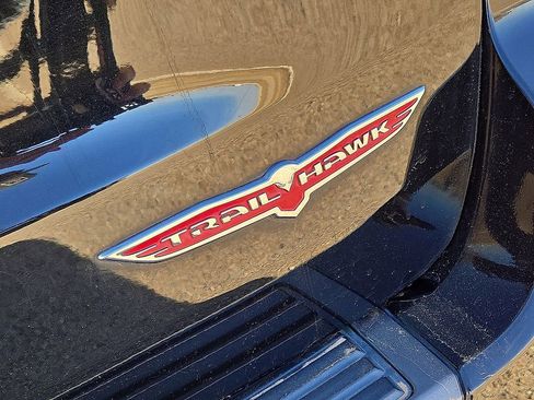 Used 2017 Jeep Grand Cherokee Trailhawk w/ Trailhawk Luxury Group image 14