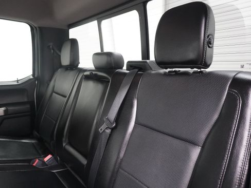 Used 2018 Ford F250 Lariat w/ FX4 Off-Road Package AWD/4WD image 10