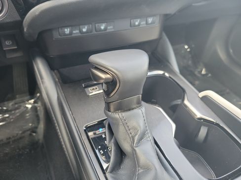 Certified 2023 Lexus ES 250 w/ Premium Package AWD/4WD image 28