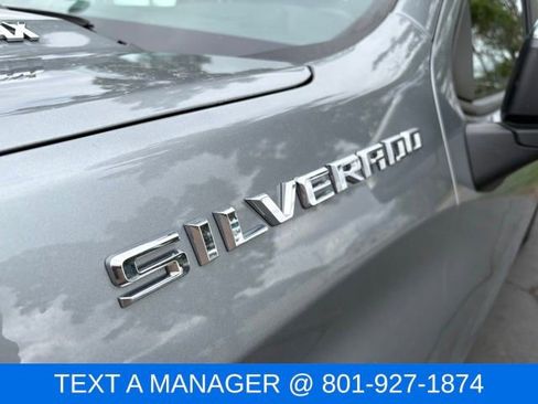 Used 2023 Chevrolet Silverado 1500 LT w/ Leather Package AWD/4WD image 17