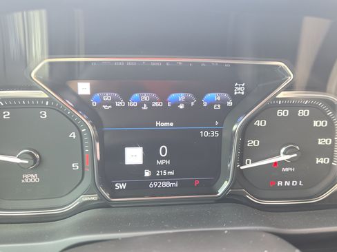 Used 2022 GMC Sierra 2500 AT4 w/ AT4 Premium Plus Package AWD/4WD image 15