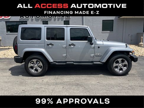 Used 2017 Jeep Wrangler Unlimited Sahara w/ Connectivity Group image 1