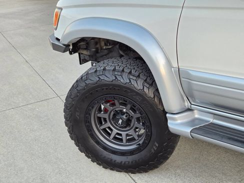 Used 1999 Toyota 4Runner Limited w/ Upgrade Value Pkg 5 AWD/4WD image 44