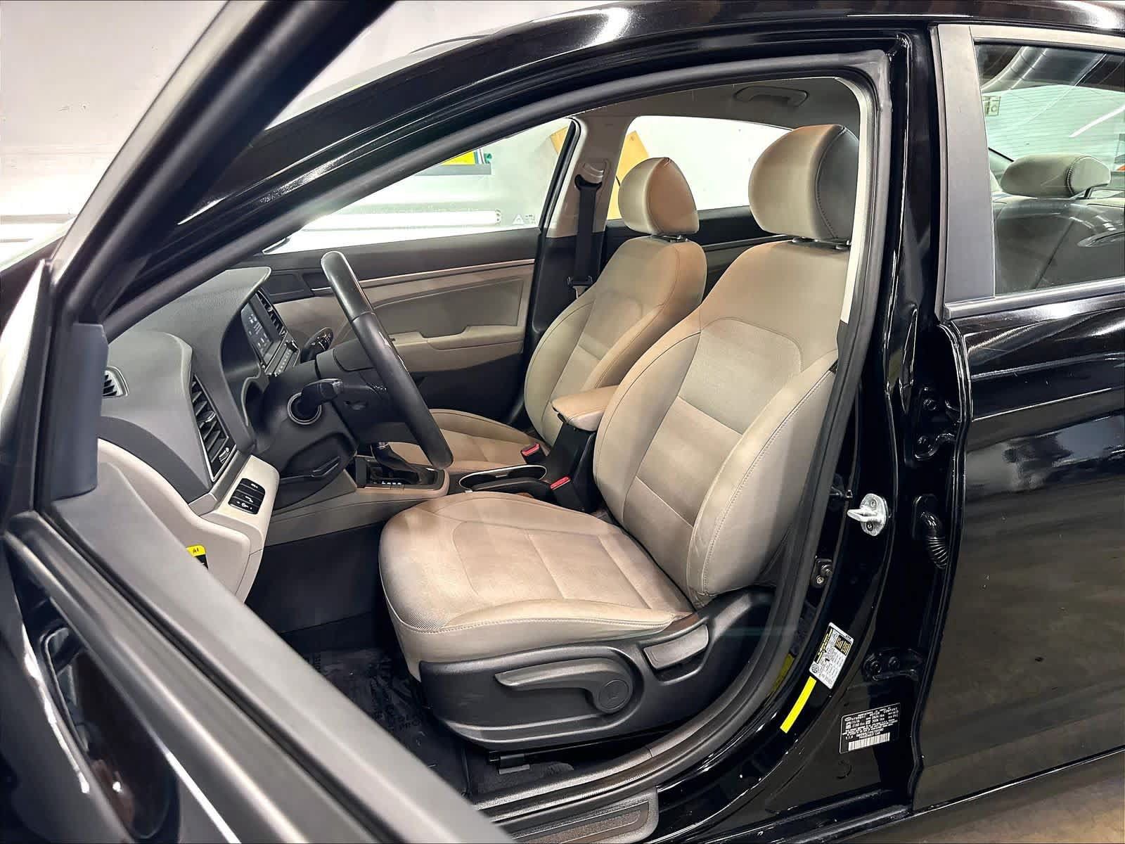 Used 2017 Hyundai Elantra SE w/ SE A/T Tech Package 03 FWD image 26