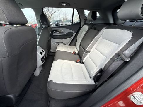 Used 2023 GMC Terrain SLE w/ Driver Convenience Package image 23