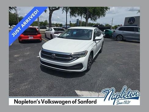 Used 2024 Volkswagen Jetta S FWD image 1