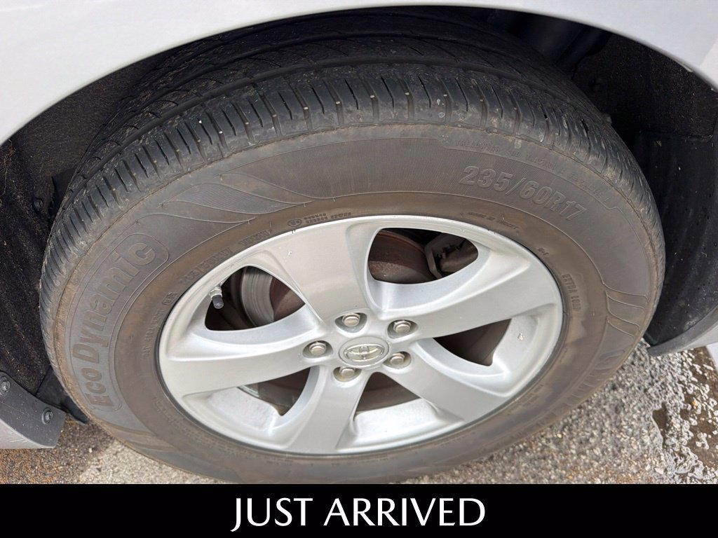 Used 2013 Toyota Sienna LE FWD image 11