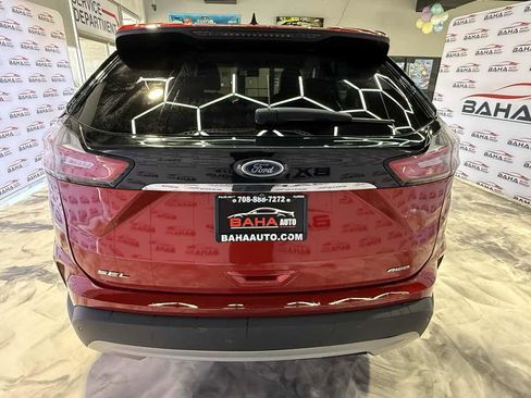 Used 2024 Ford Edge SEL image 9