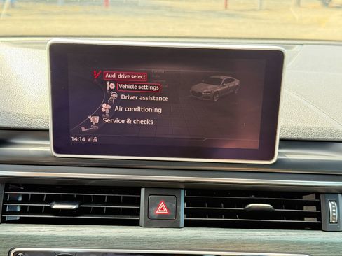 Used 2018 Audi A5 2.0T Premium Plus w/ Premium Plus image 69