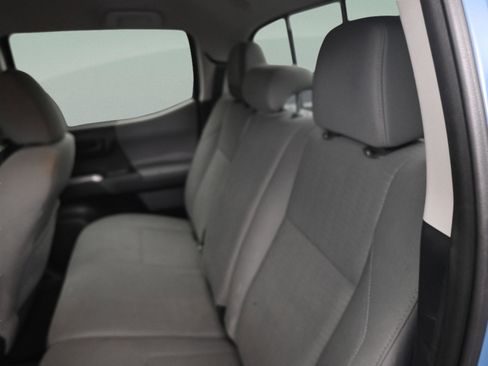 Used 2019 Toyota Tacoma SR5 image 34