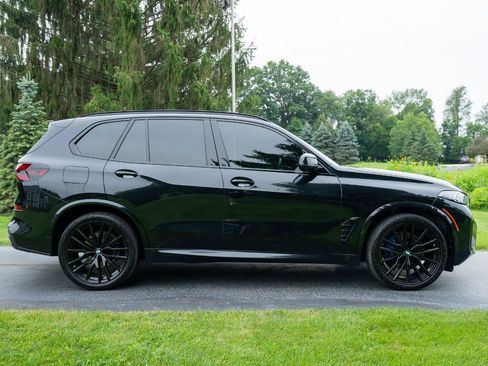 Used 2024 BMW X5 xDrive40i AWD/4WD image 4