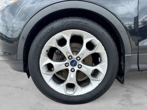 Used 2014 Ford Escape Titanium w/ Equipment Group 401A AWD/4WD image 13