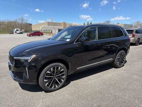 New 2026 Volvo XC90 T8 Ultra w/ Protection Package Premier AWD/4WD image 6