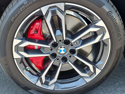 Certified 2025 BMW X1 M35i w/ Premium Package AWD/4WD image 13