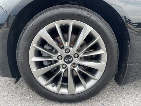 Used 2019 INFINITI Q50 Luxe RWD image 25