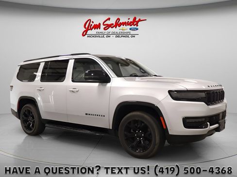 Used 2024 Jeep Wagoneer Series II AWD/4WD image 1