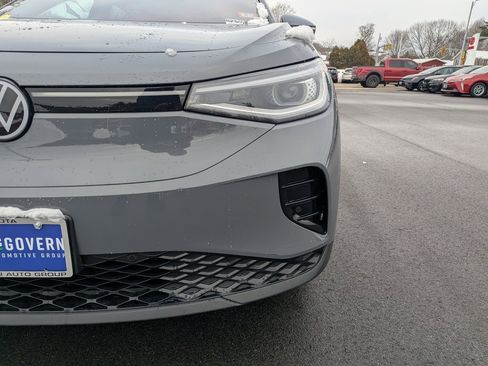 Used 2023 Volkswagen ID.4 Pro S image 11