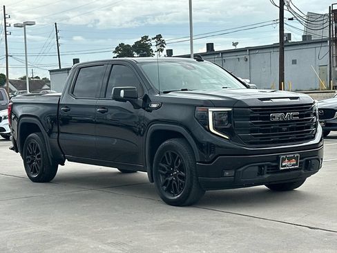 Used 2022 GMC Sierra 1500 Elevation RWD image 8