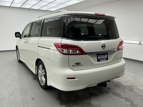 Used 2015 Nissan Quest SL w/ Bose Package image 4