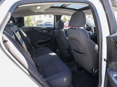 Used 2023 Chevrolet Malibu LT FWD image 22