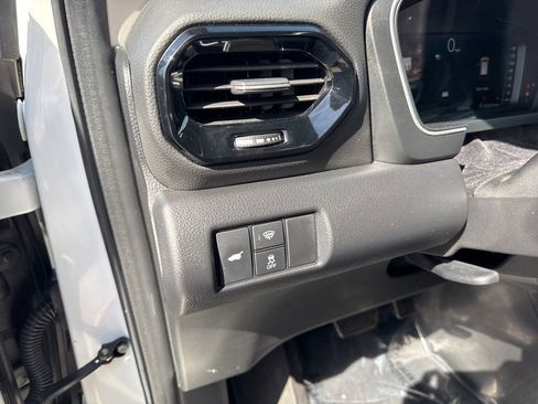 Used 2023 Honda Pilot Elite image 21