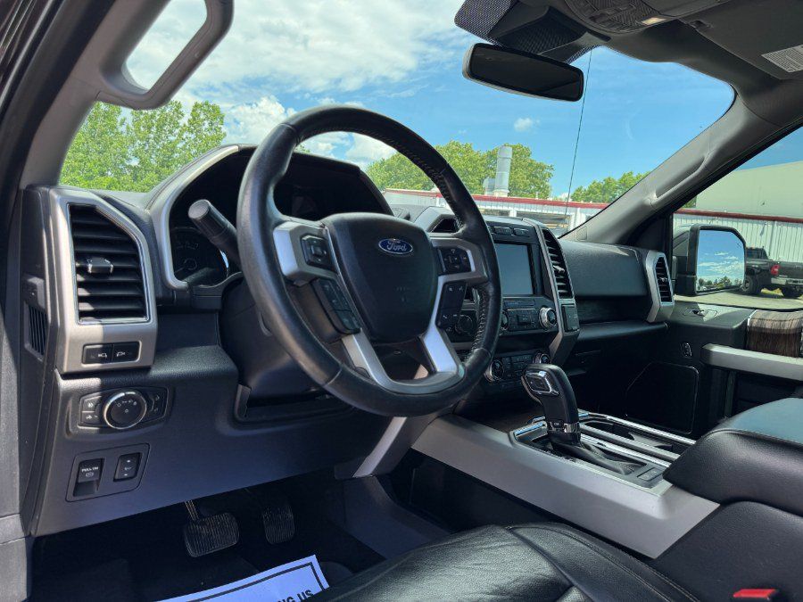 Used 2020 Ford F150 Lariat w/ Equipment Group 502A Luxury AWD/4WD image 14