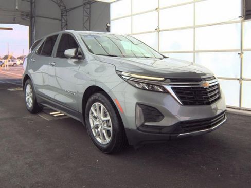 Used 2024 Chevrolet Equinox LT image 4