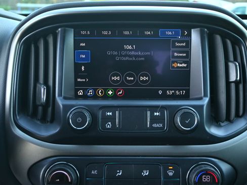 Used 2019 Chevrolet Colorado Z71 image 30