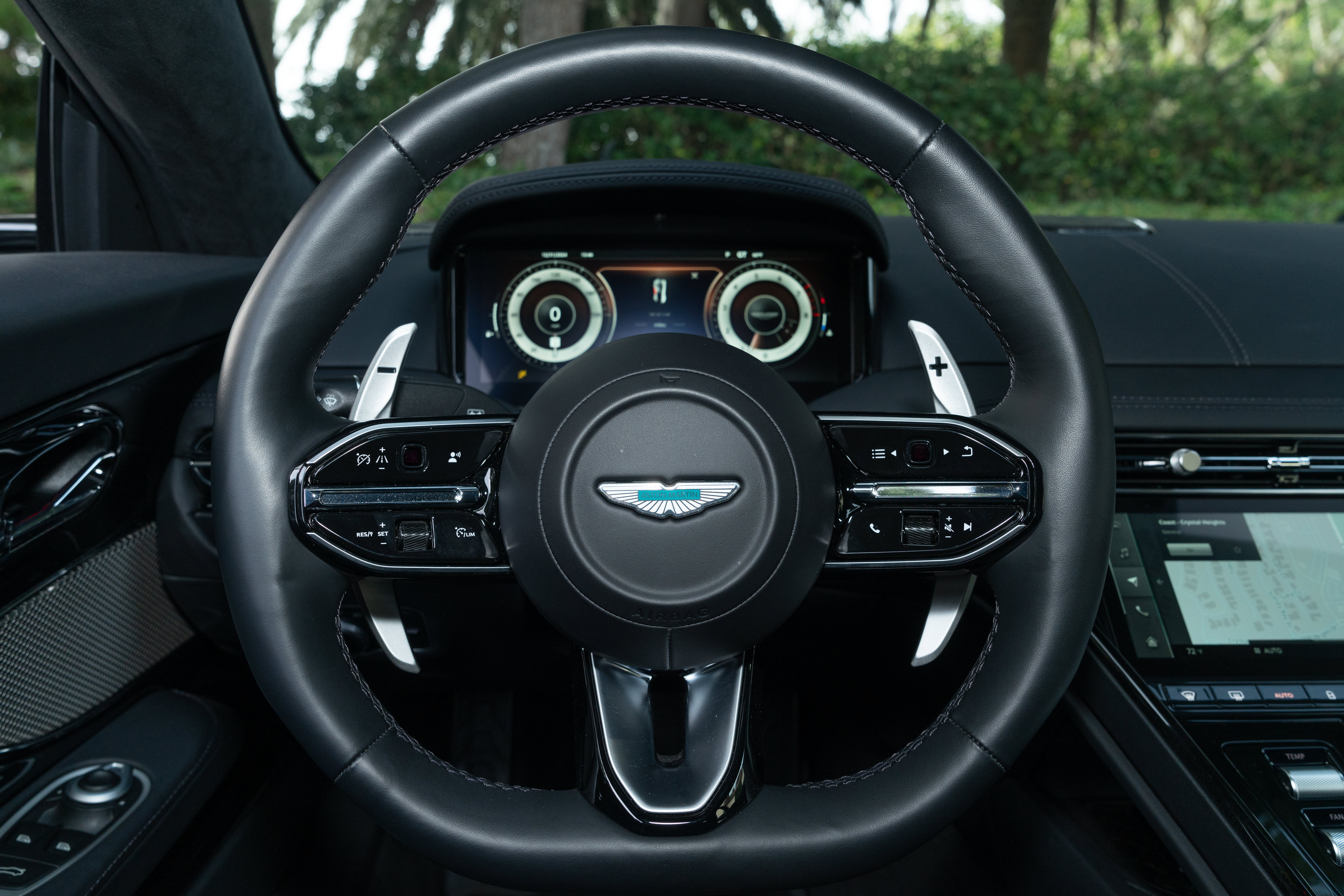 Used 2024 Aston Martin DB12 Coupe RWD image 20