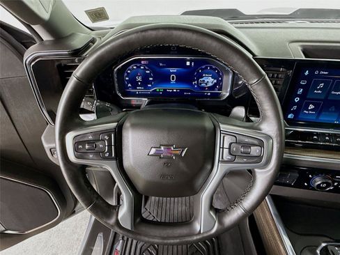 Used 2025 Chevrolet Silverado 1500 LT Trail Boss w/ Convenience Package II AWD/4WD image 13