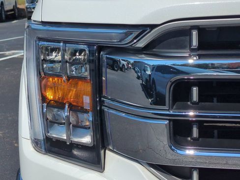 Used 2021 Ford F150 Lariat w/ Max Trailer Tow Package AWD/4WD image 11