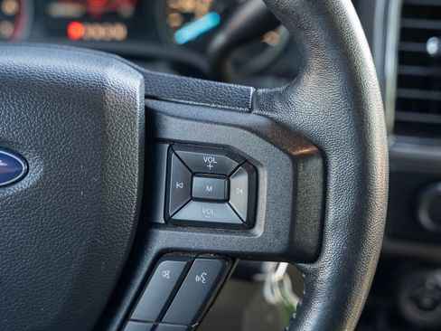 Certified 2019 Ford F150 XLT w/ Equipment Group 302A Luxury image 29